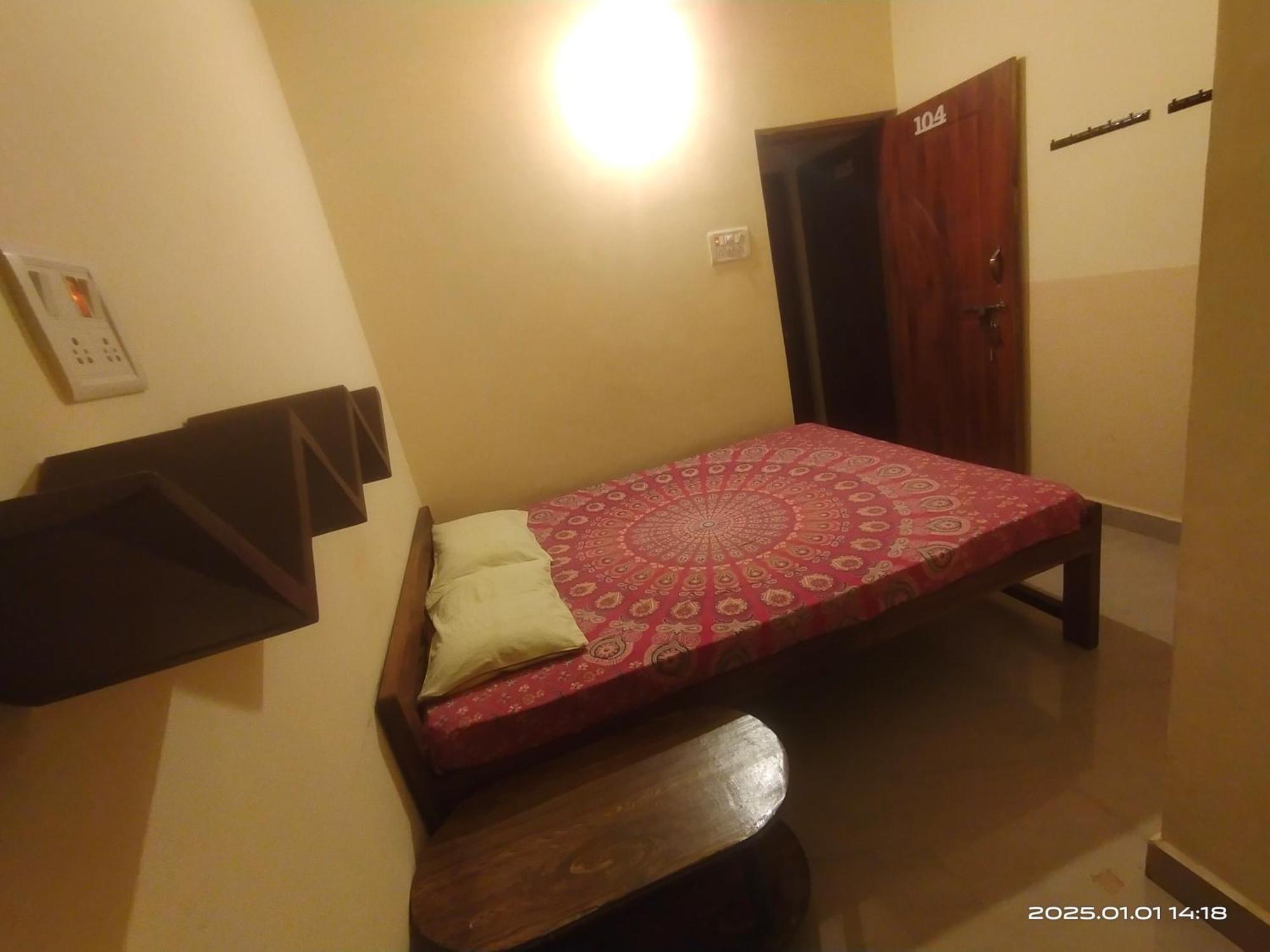 No Name Guesthouse Arambol Buitenkant foto